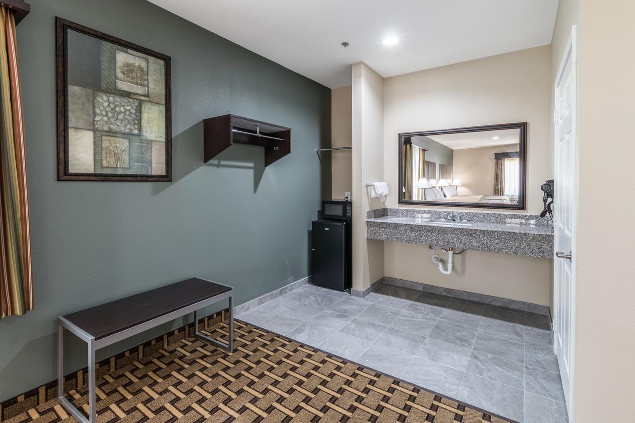 Scottish Inns & Suites Balch Springs Buitenkant foto